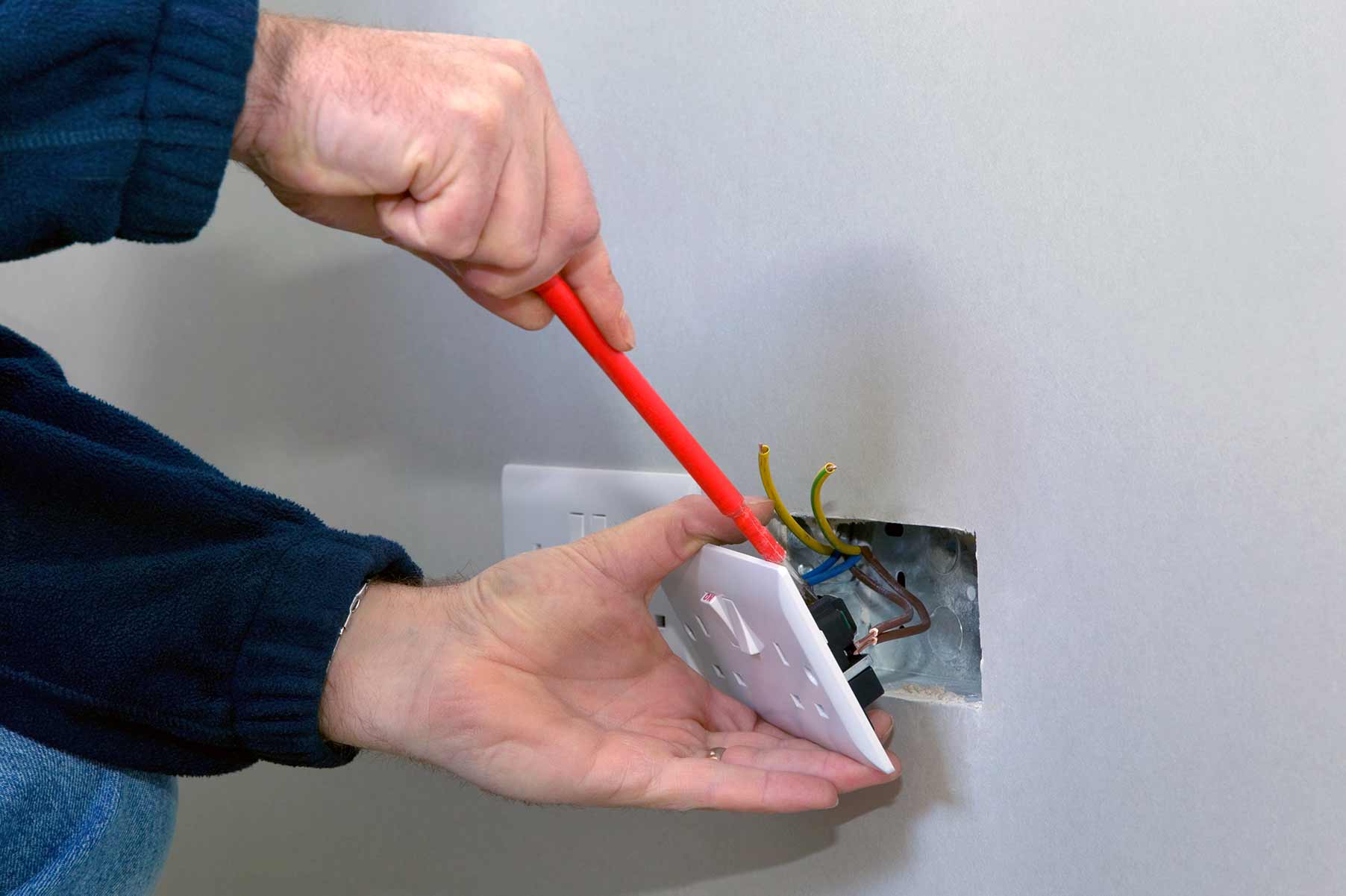 Our electricians can install plug sockets for domestic and commercial proeprties in Bottesford and the local area. 